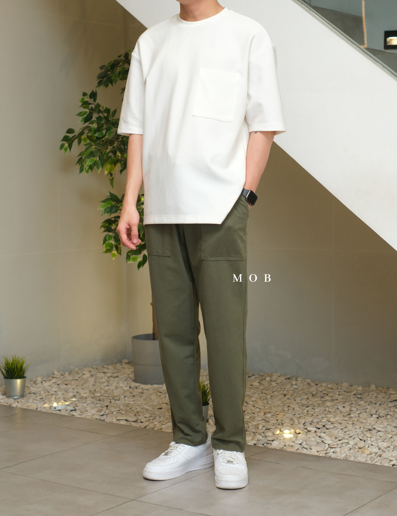 UNQPT1202 Ankle Pants Olive