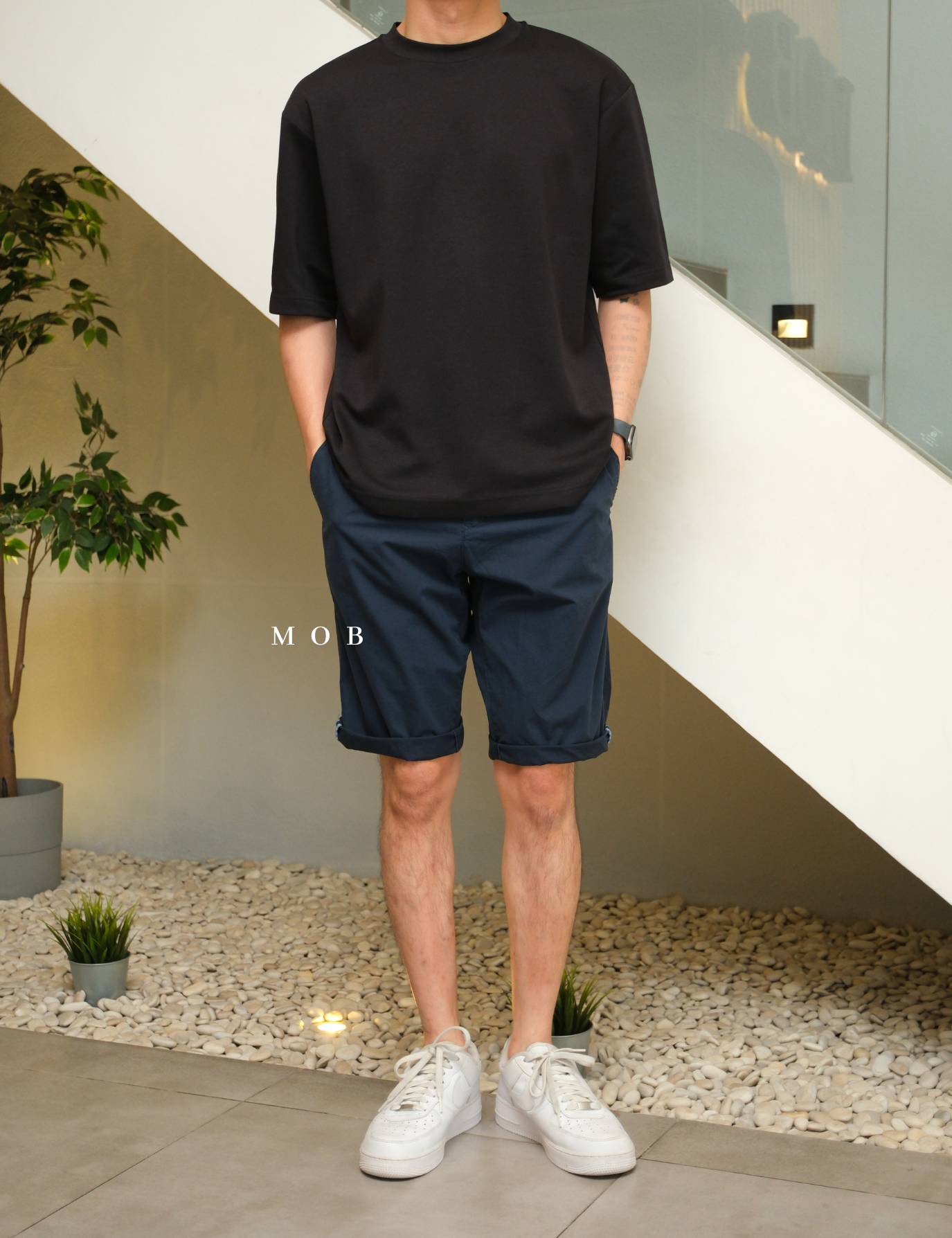 TTSR01003A JIM Bermuda Slim Shorts Navy