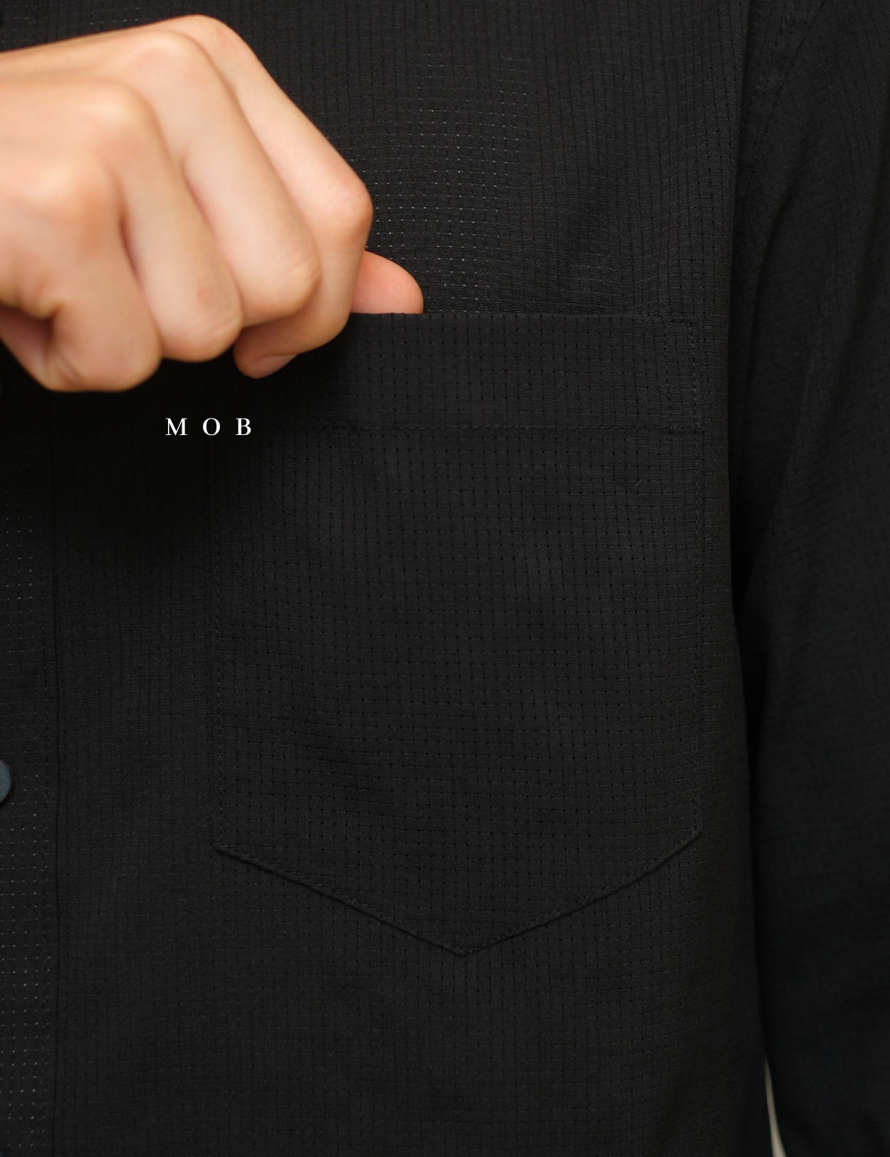 APTLSS01001A Slim Performance LS Shirt Black