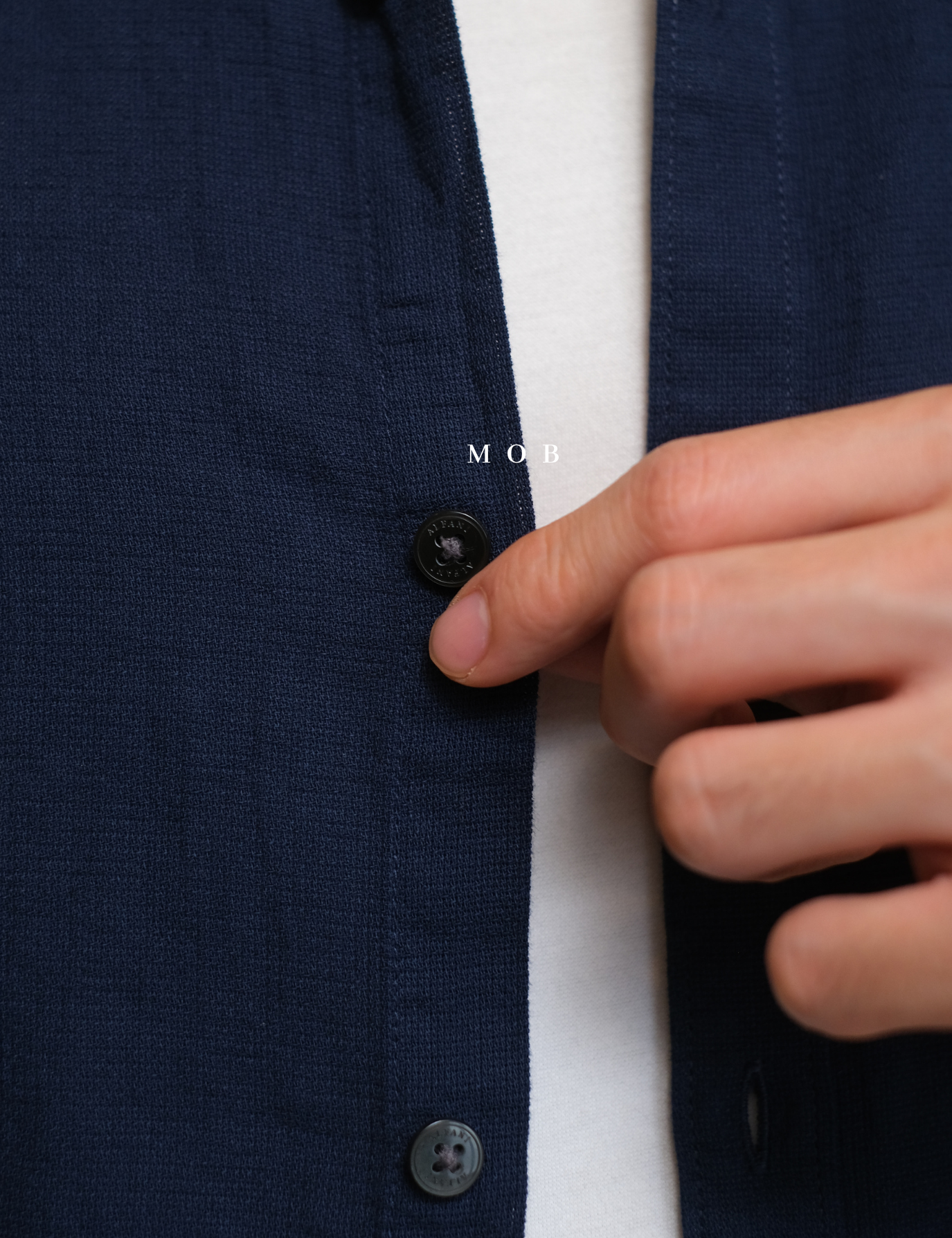AFSSS01004C Solid Textured SS Shirt Navy