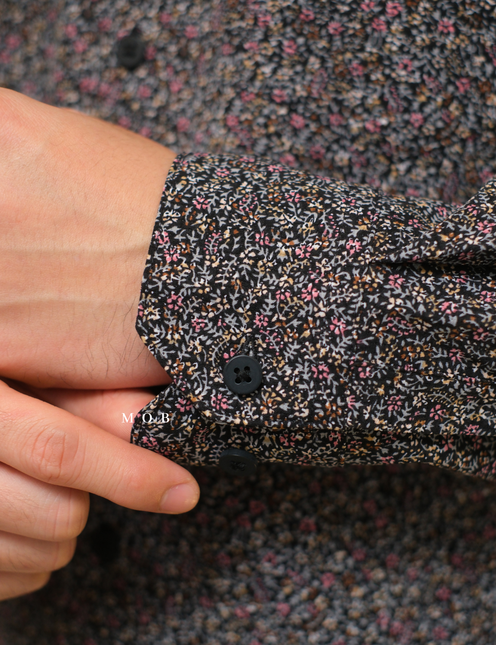 APTLSS01004 Slim Performance LS Shirt Black Floral