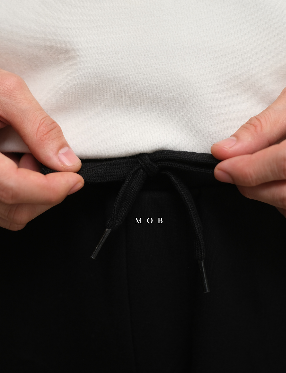 GUJP02001A Jogger Pants Black 