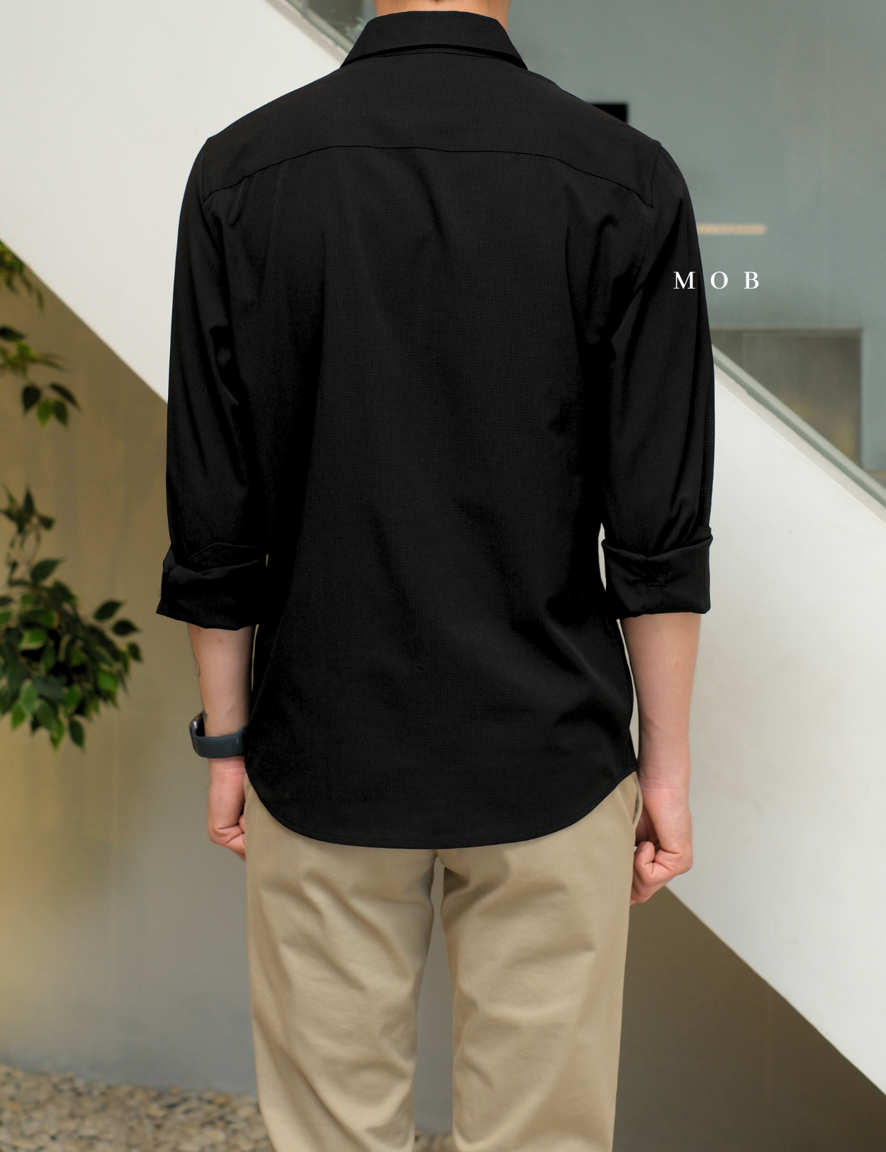 APTLSS01001A Slim Performance LS Shirt Black