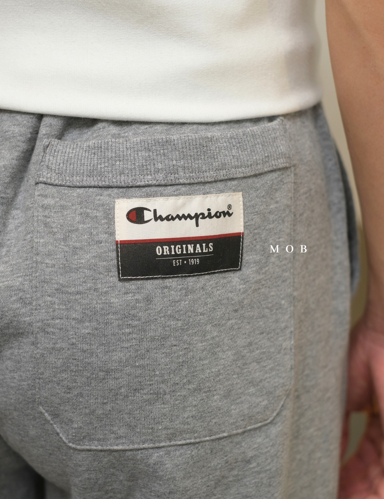 CHMPJP1201B OG Fleece Jogger Heather Grey