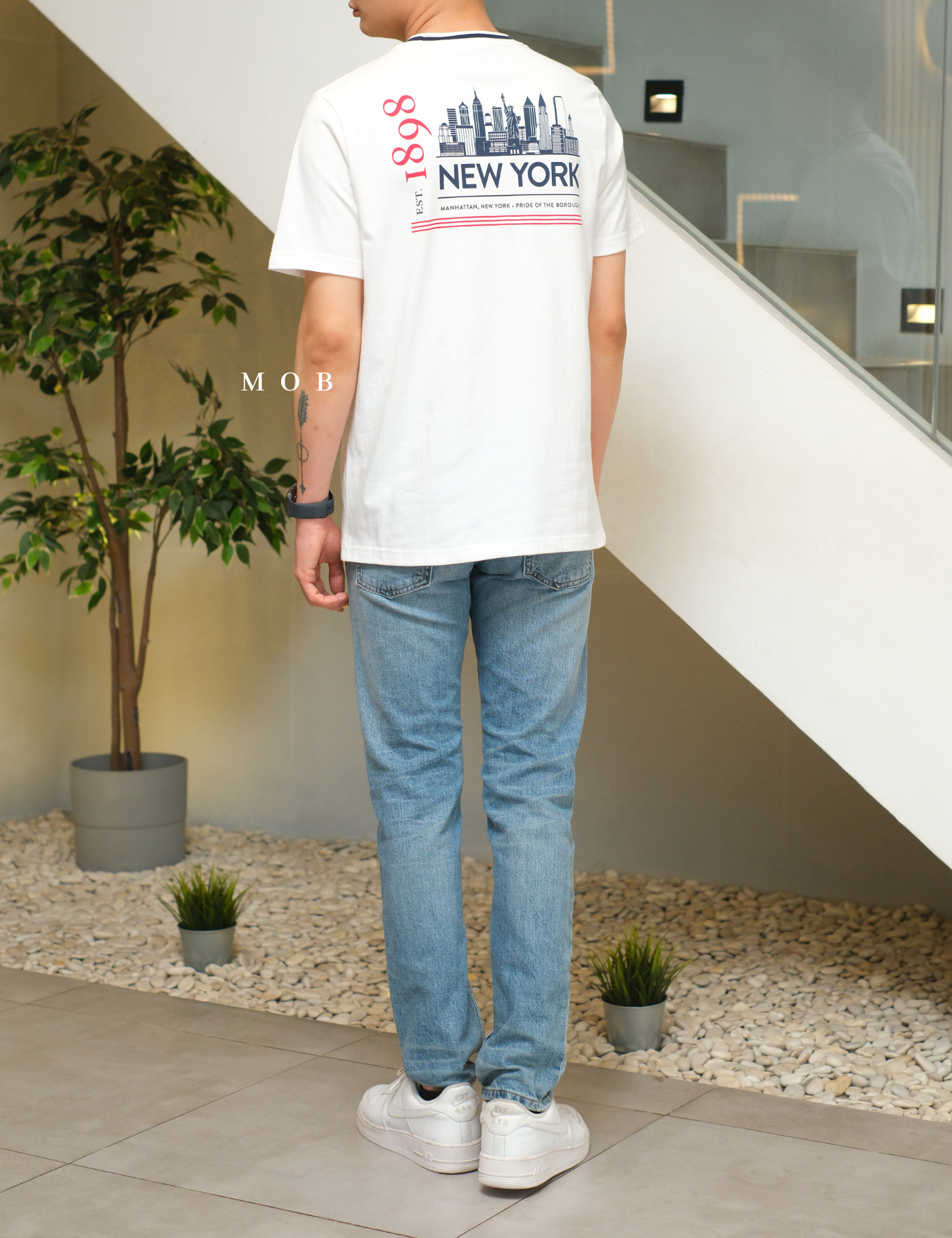 ONSST08002 Heavyweight NYC Logo SS Tee White