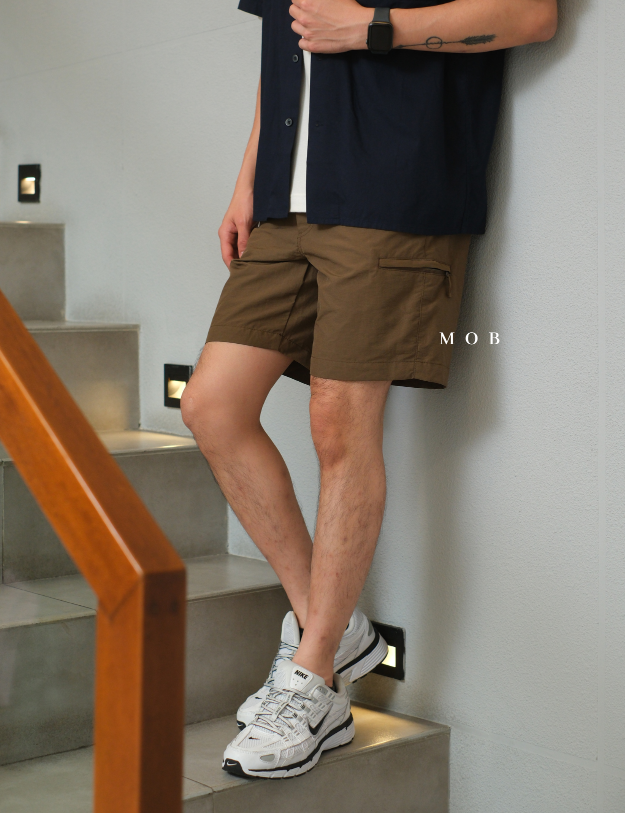 UNQSR02001 Active Nylon Shorts Dark Brown