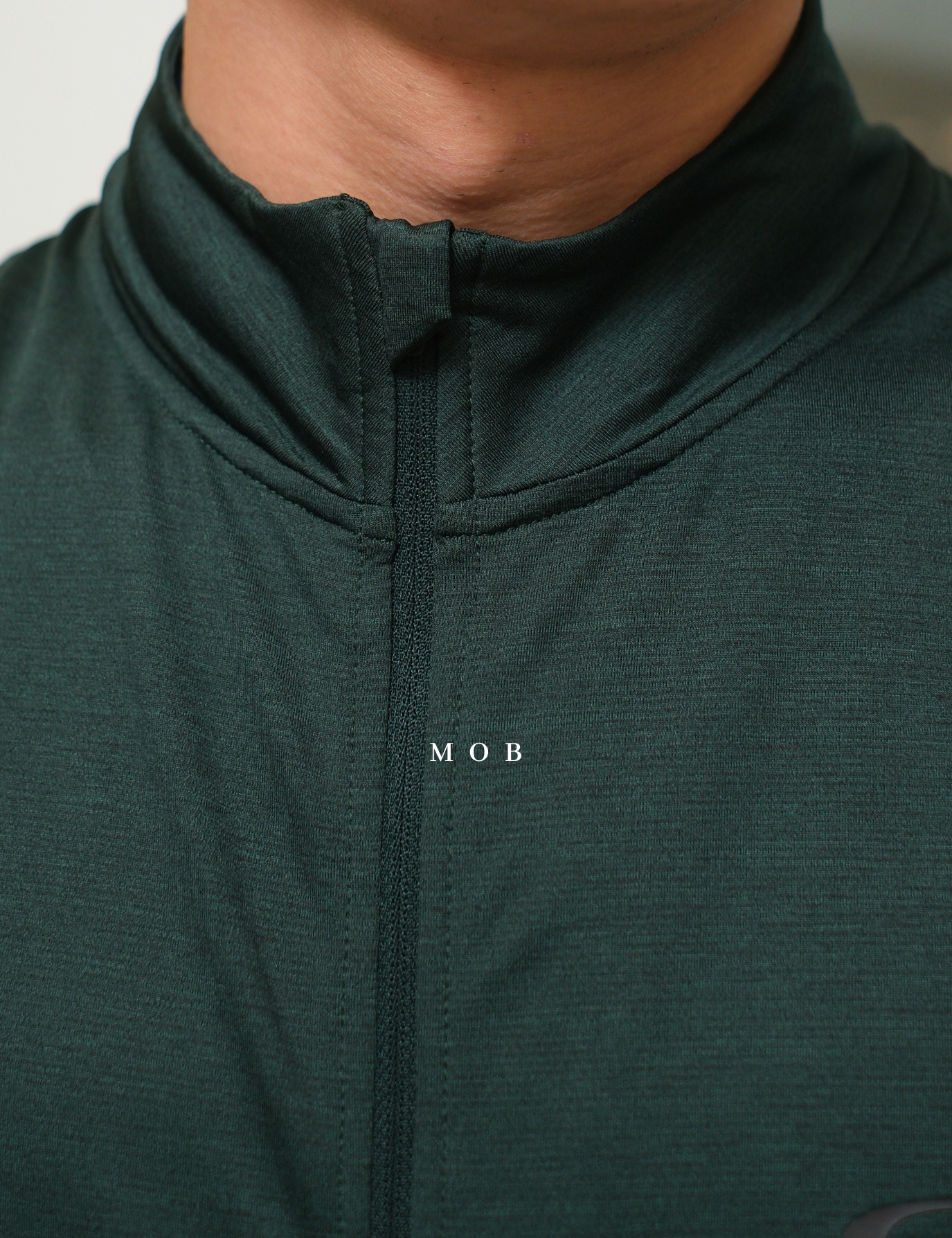 OAKVST01001 Gravity Range Vest Dark Green