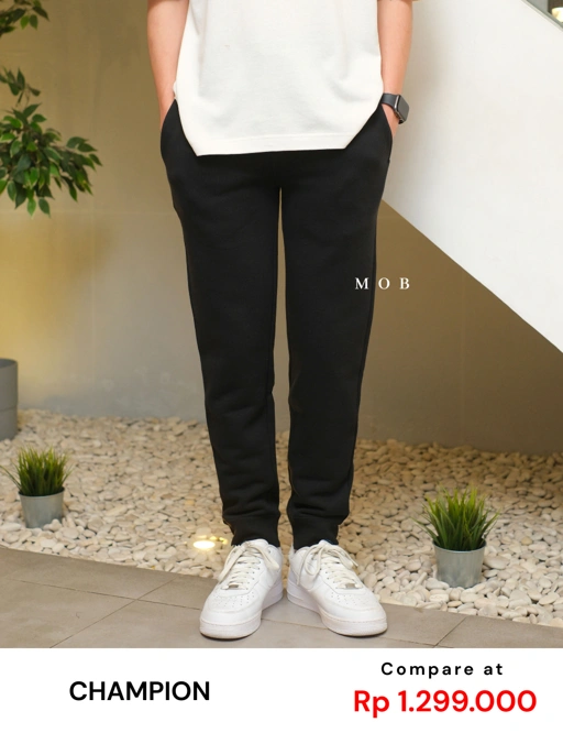 CHMPJP1501A Basic Terry Jogger Black