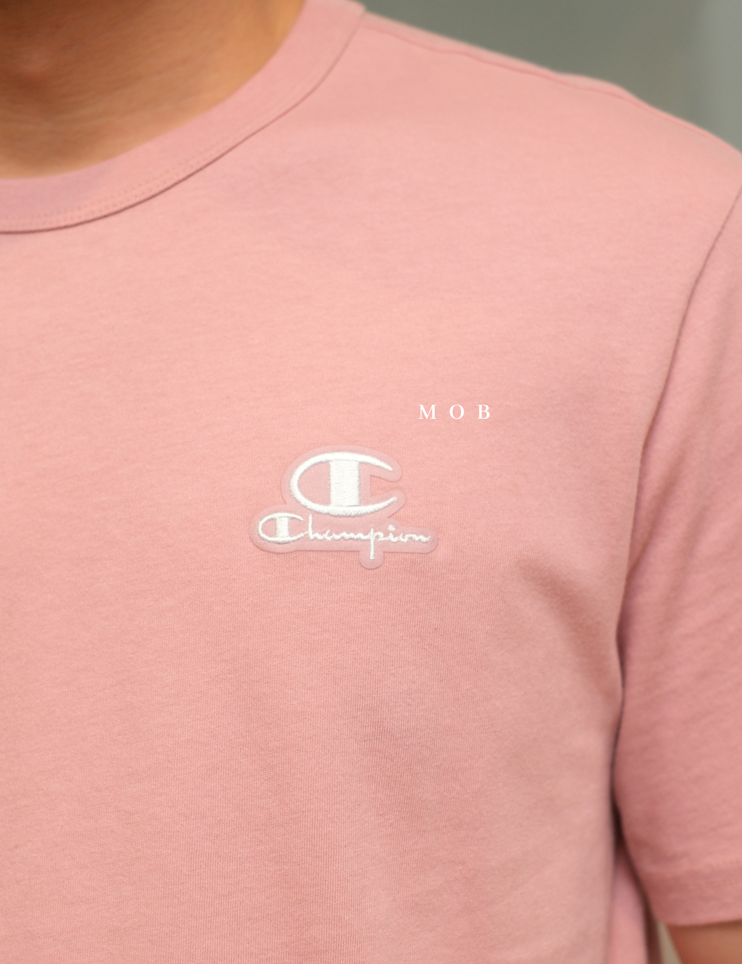 CHMPSST1701A Lightweight Tee C Logo Applique Pink Beige