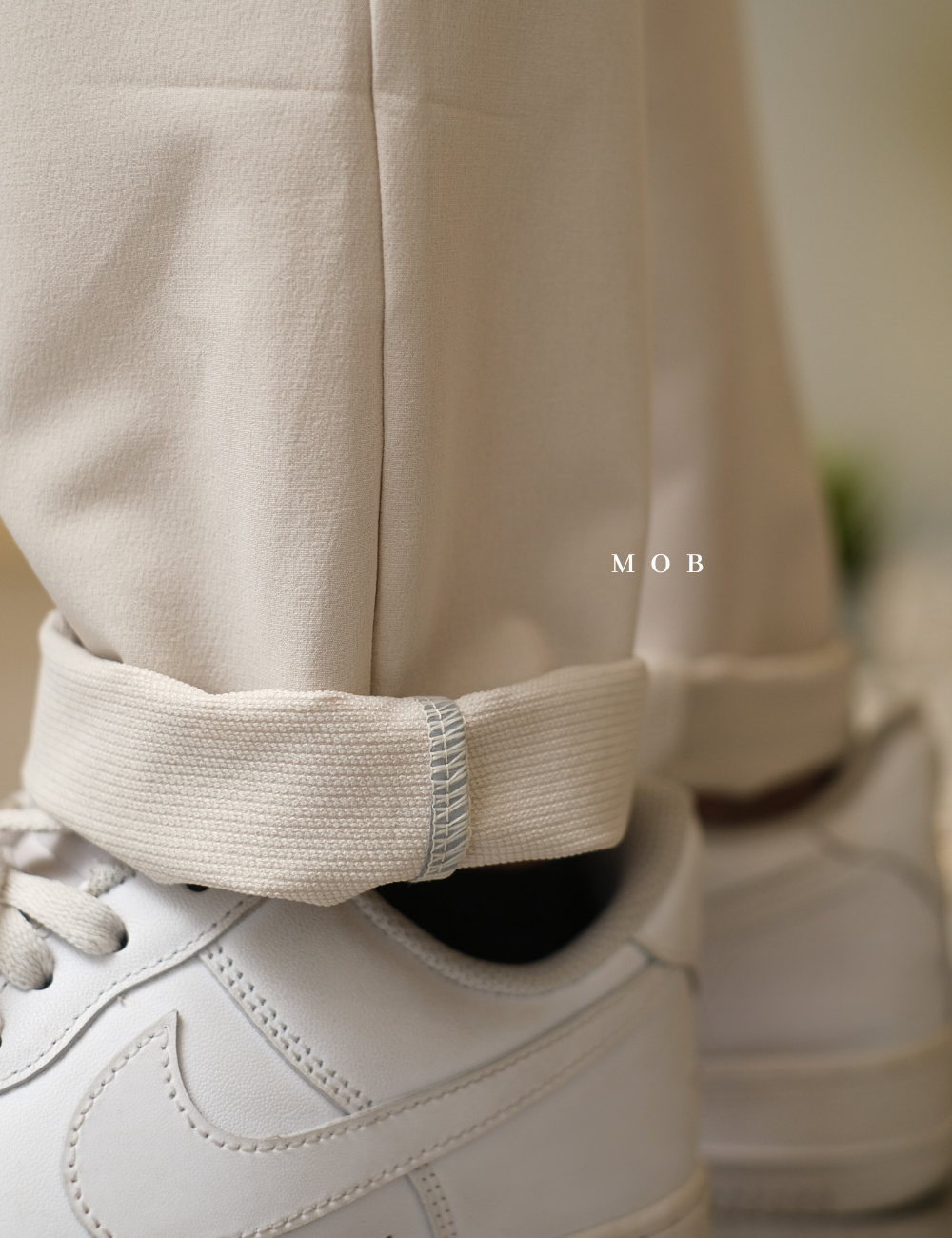 AIMPT01003 Travel Pants Beige