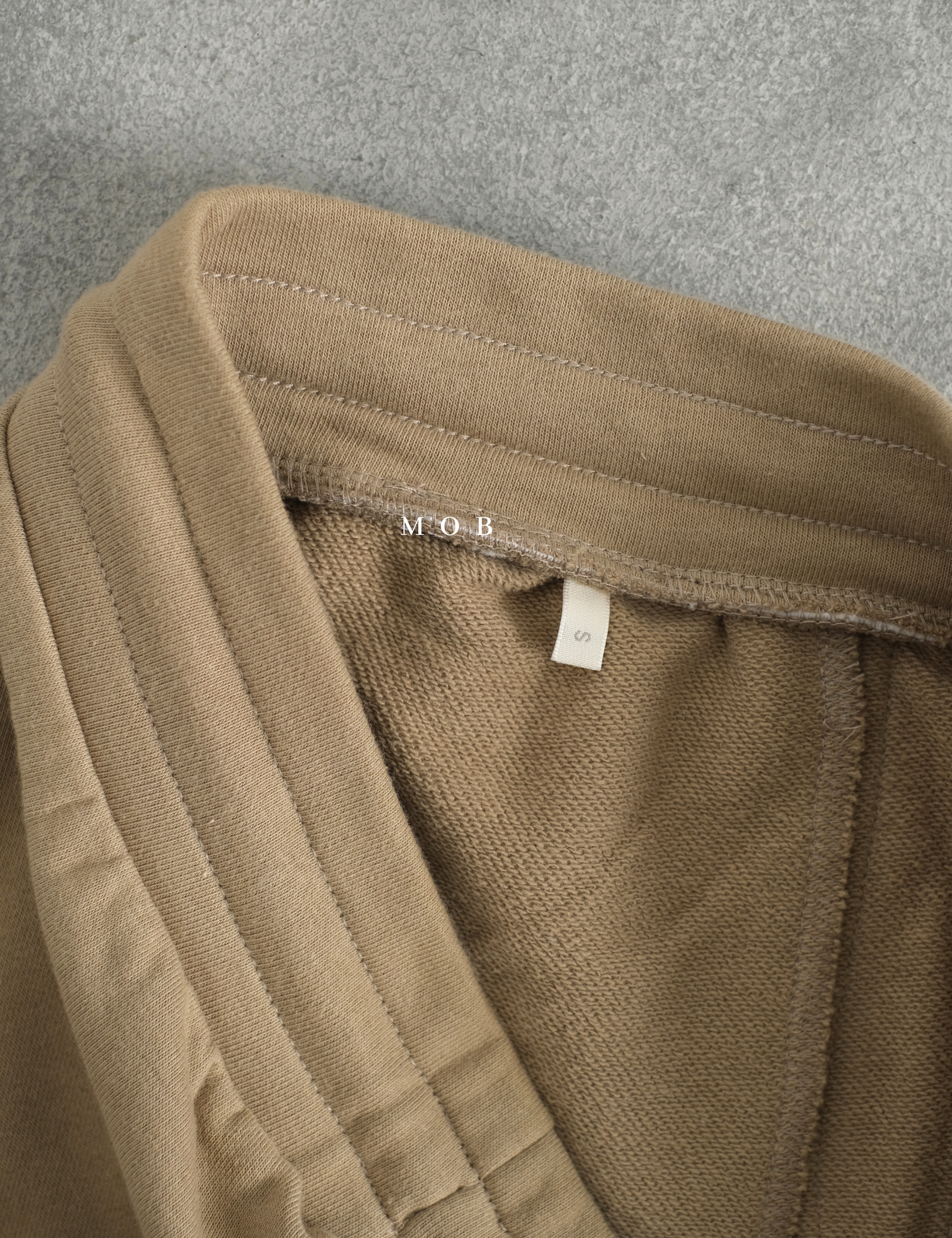 GUSR01005 Basic Sweat Shorts Khaki (XS ONLY)