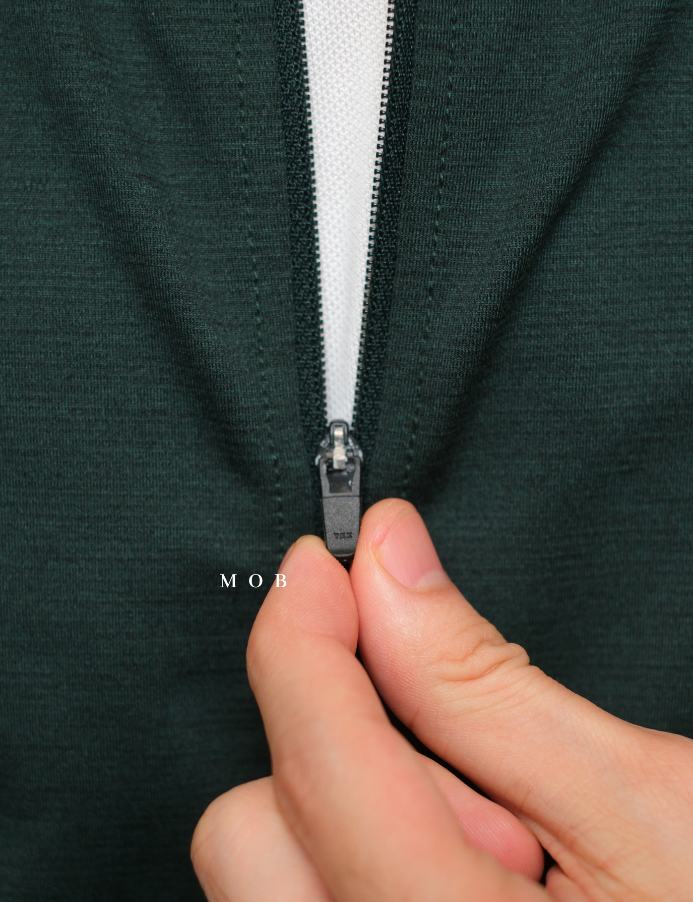 OAKVST01001 Gravity Range Vest Dark Green