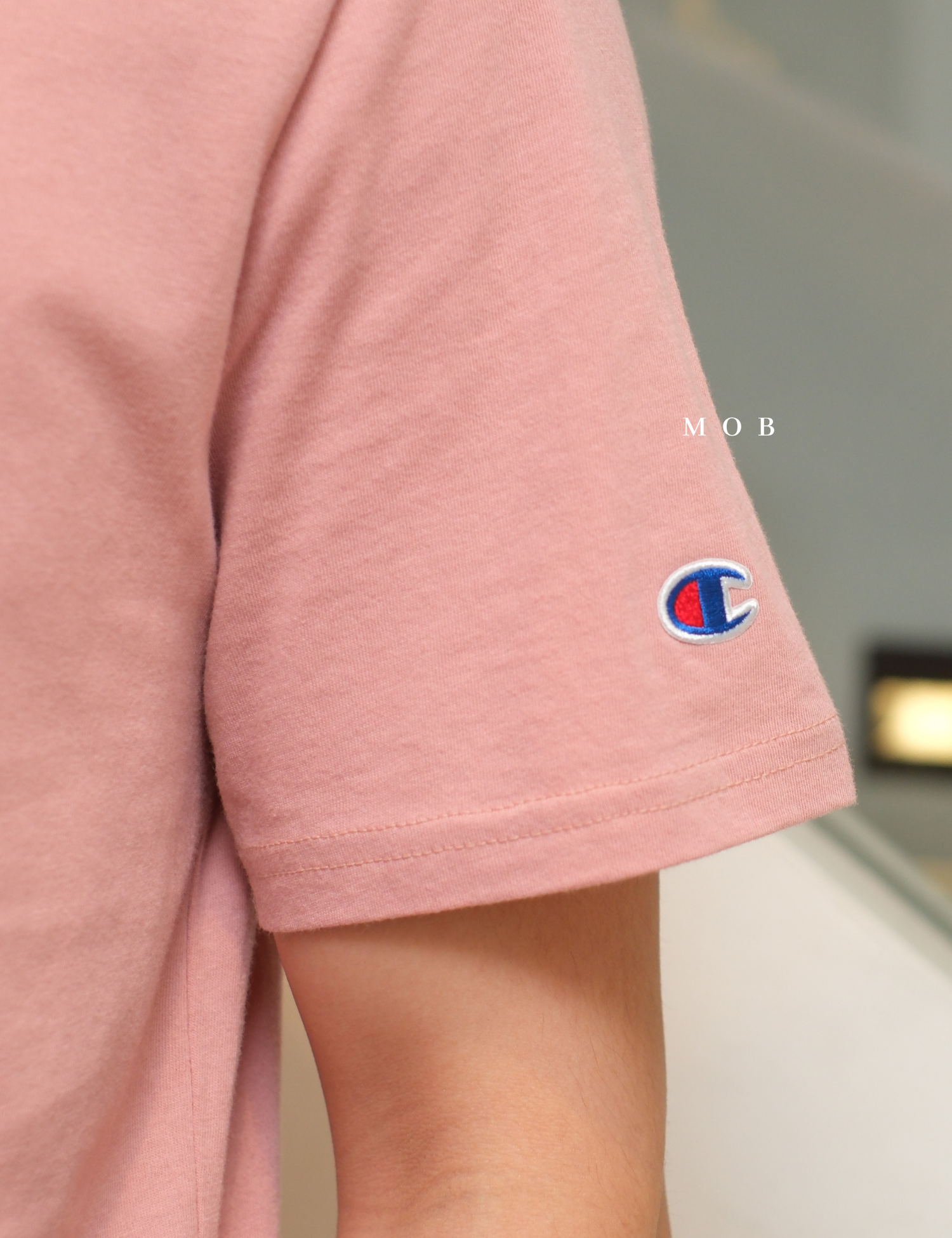CHMPSST1701A Lightweight Tee C Logo Applique Pink Beige
