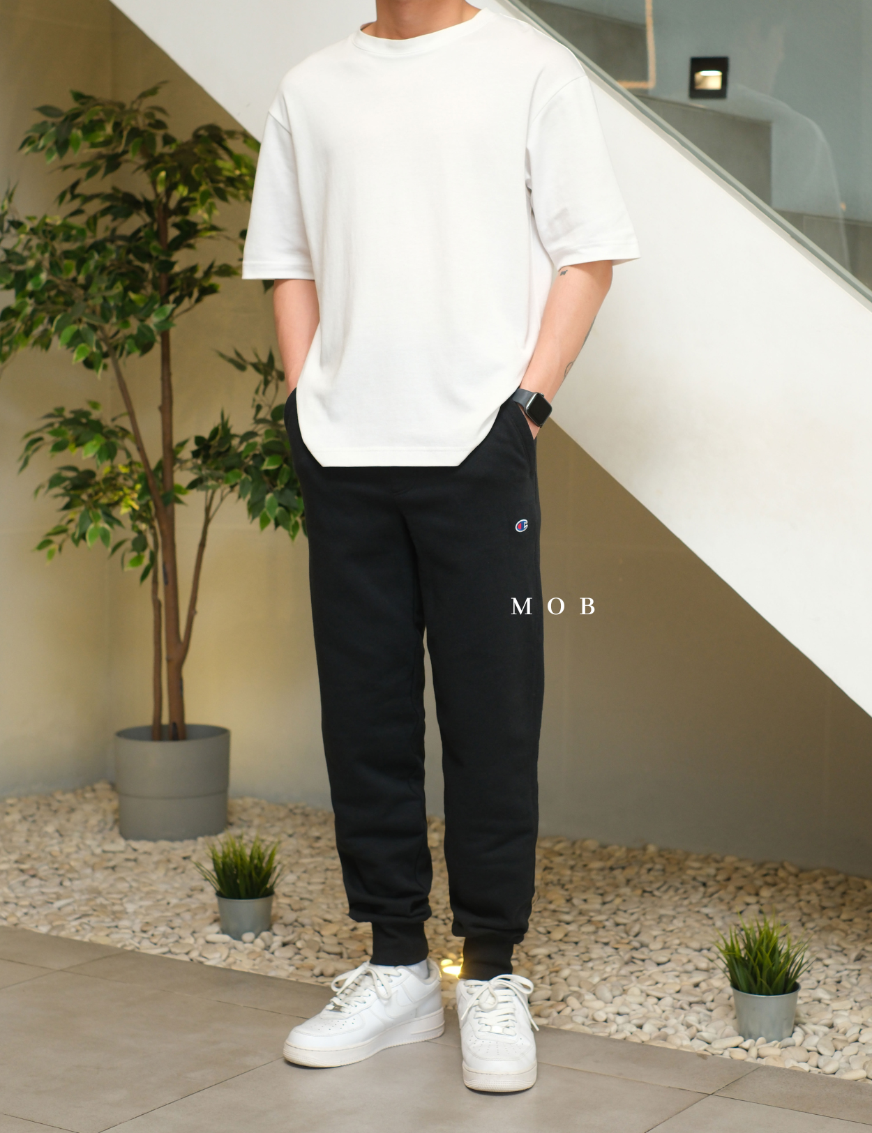 CHMPJP1202B Heavyweight Fleece Jogger Black