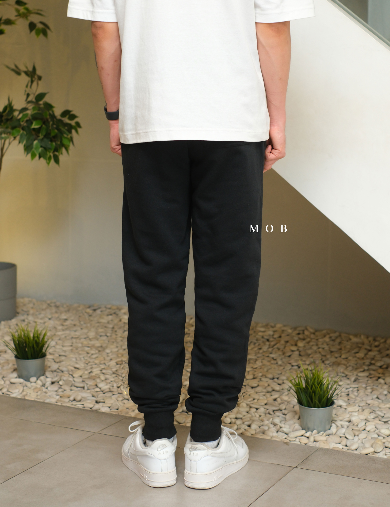 CHMPJP1202B Heavyweight Fleece Jogger Black