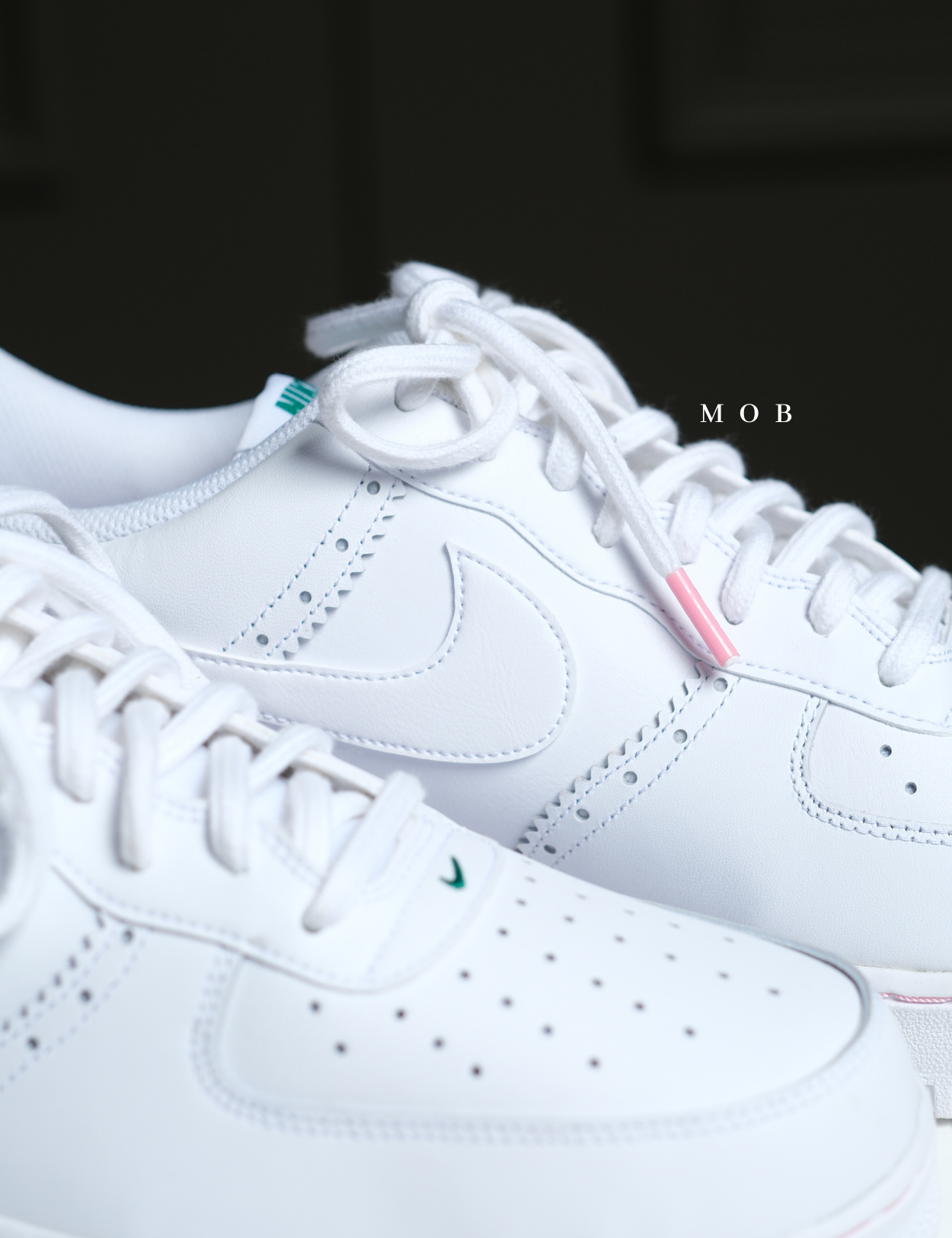 NKSSH03028 Air Force 1'07 LV8 Shoes White Soft Pink (46 ONLY)