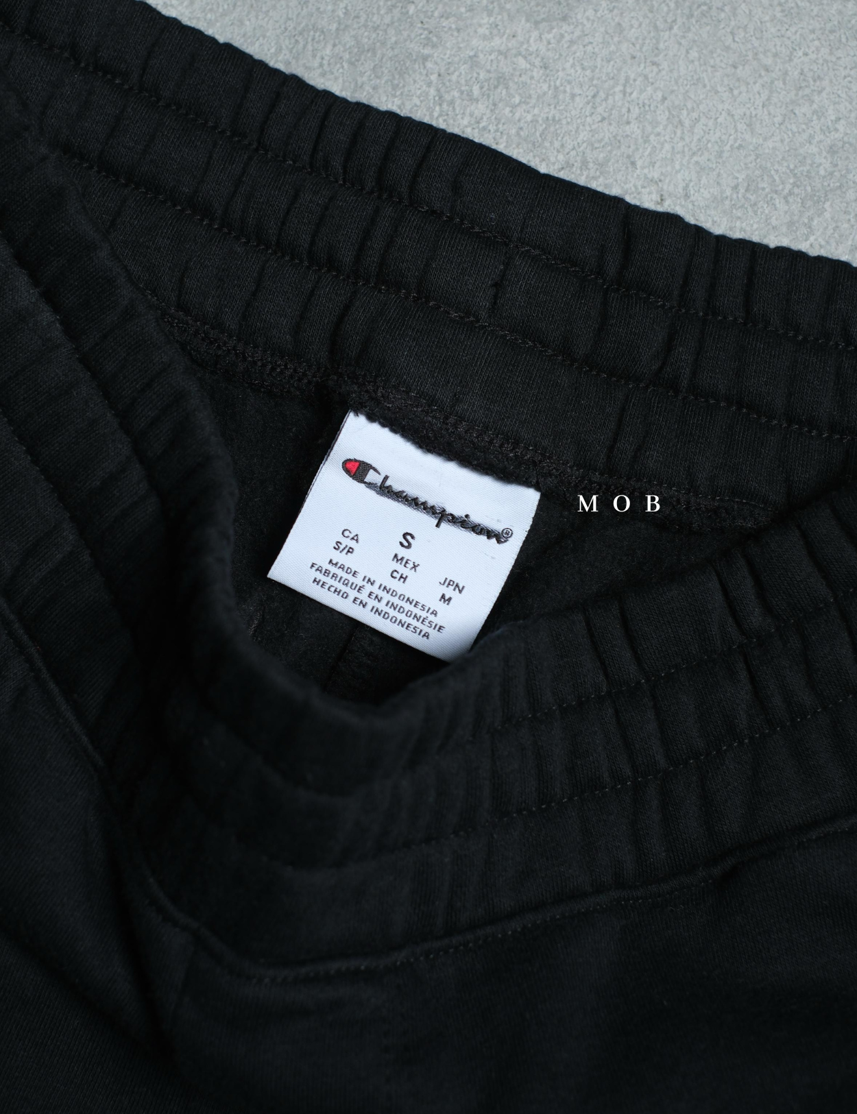 CHMPJP1202B Heavyweight Fleece Jogger Black