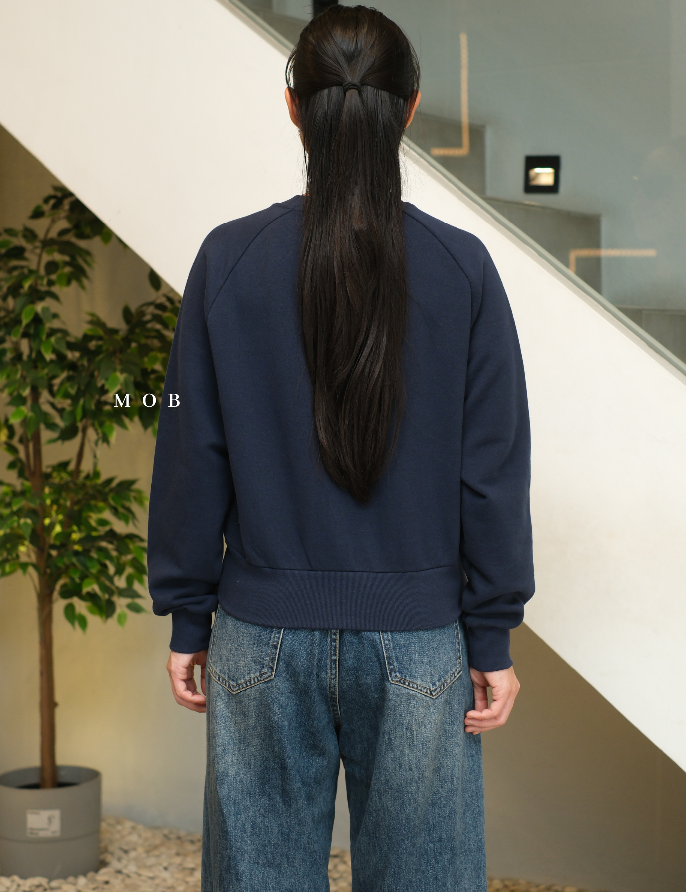 ATHSW01004 Embroidered Crew Sweatshirt Navy