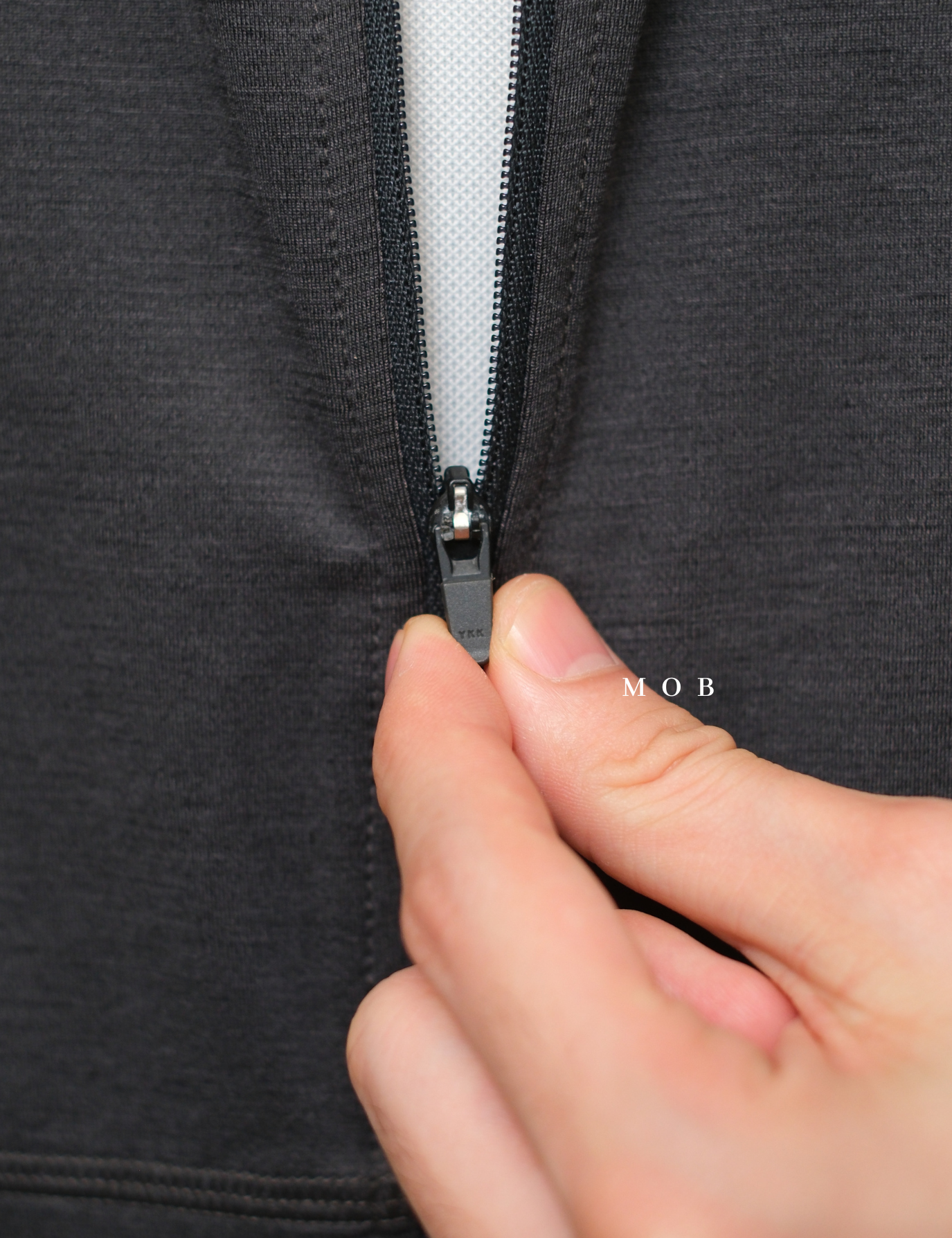 OAKVST01002 Gravity Range Vest Dark Grey