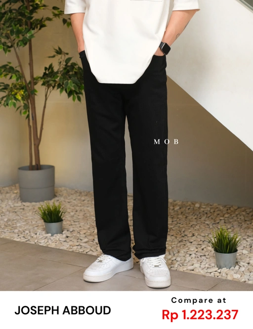Image of JAPT02001B STRAIGHT Luxe Jeans Black