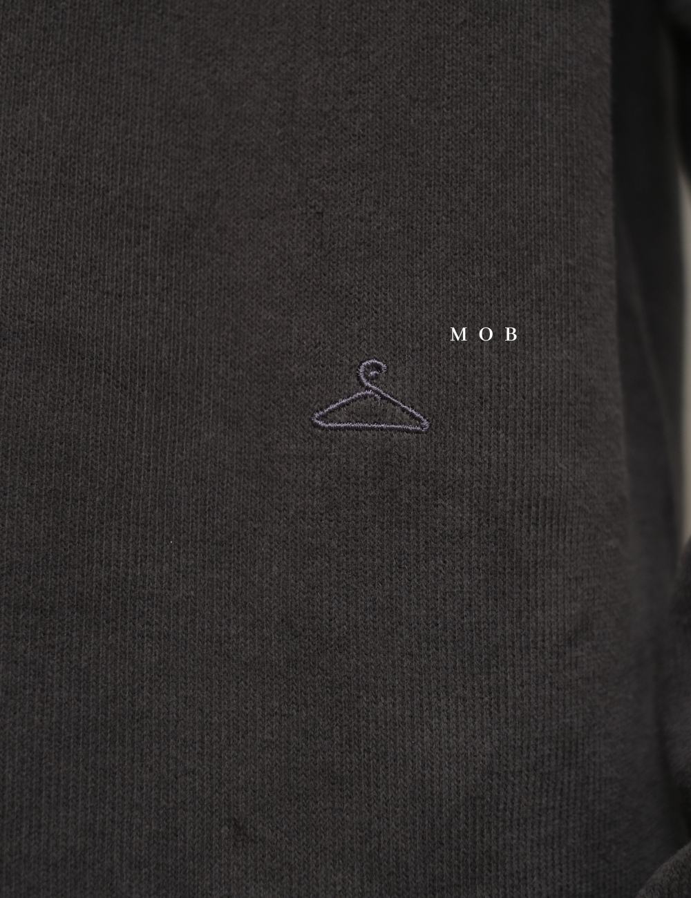 EGLST02001 Basic LS Tee Charcoal (XL ONLY)