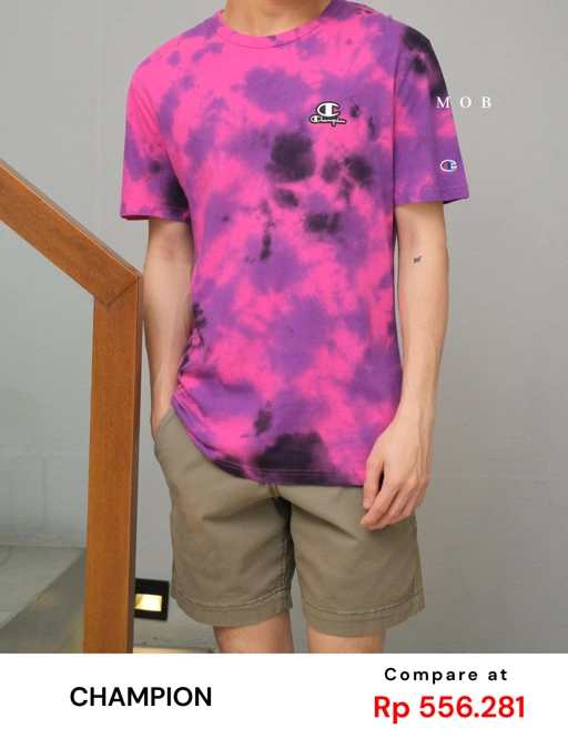 Image of CHMPSST2104E Galaxy Tie Dye SS Tee Magenta Haze