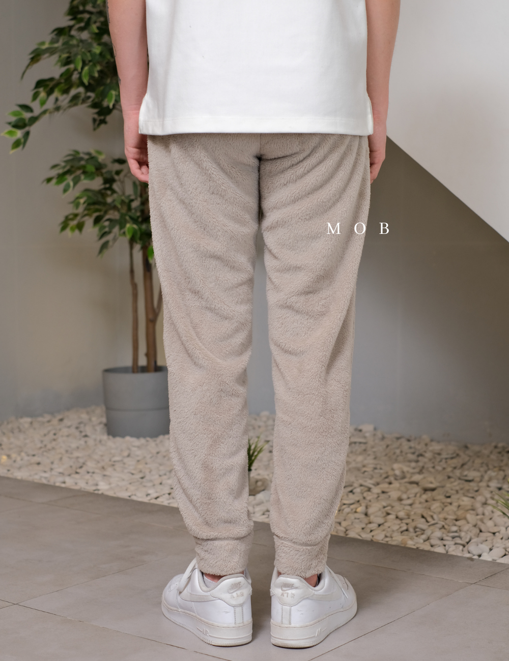 UNQJP04002 Easy Fluffy Pants Beige