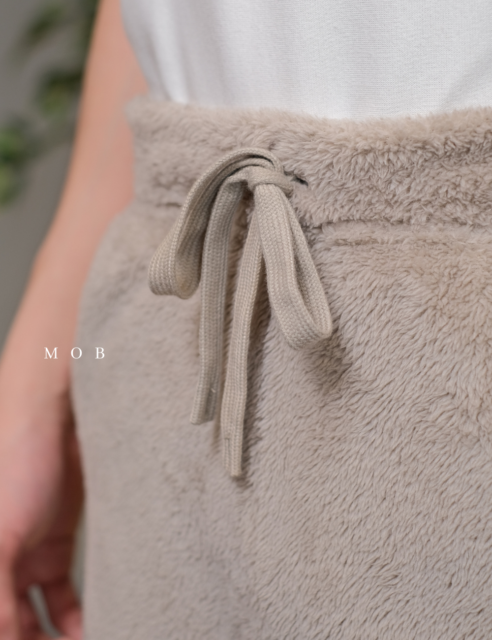 UNQJP04002 Easy Fluffy Pants Beige