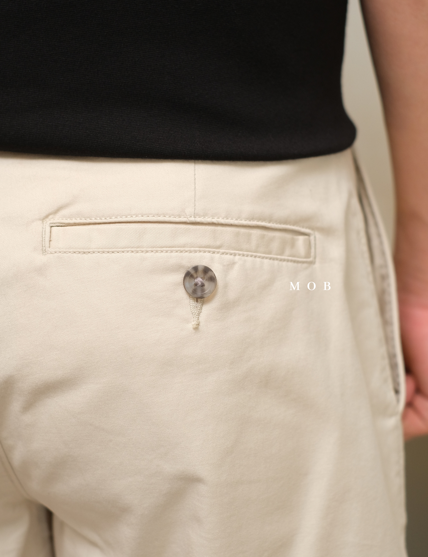 GFSR01001B Flat Front Shorts Beige (Inseam 9)