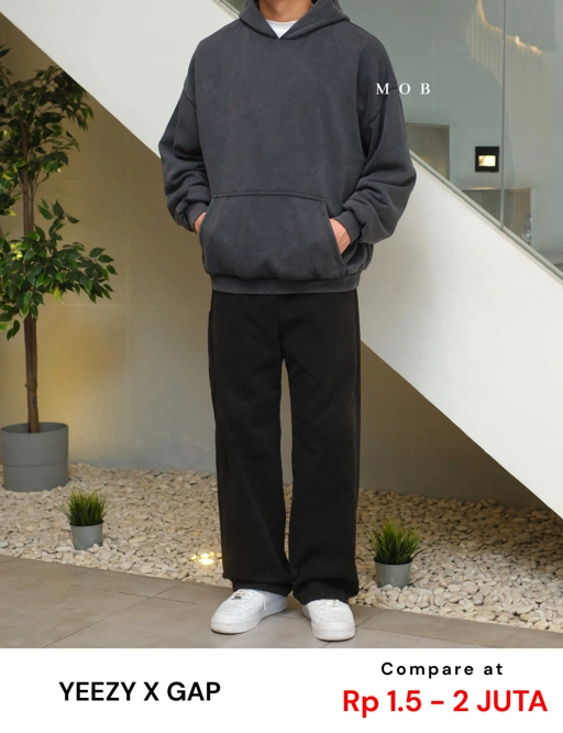 Image of [FAST PRE-ORDER] YZHOD04005 Yeezy x Gap Pullover Oversized Hoodie Poetic Black