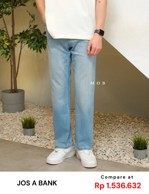 Image of JOSPT05004 Comfort Stretch Tailored Jeans Light Blue