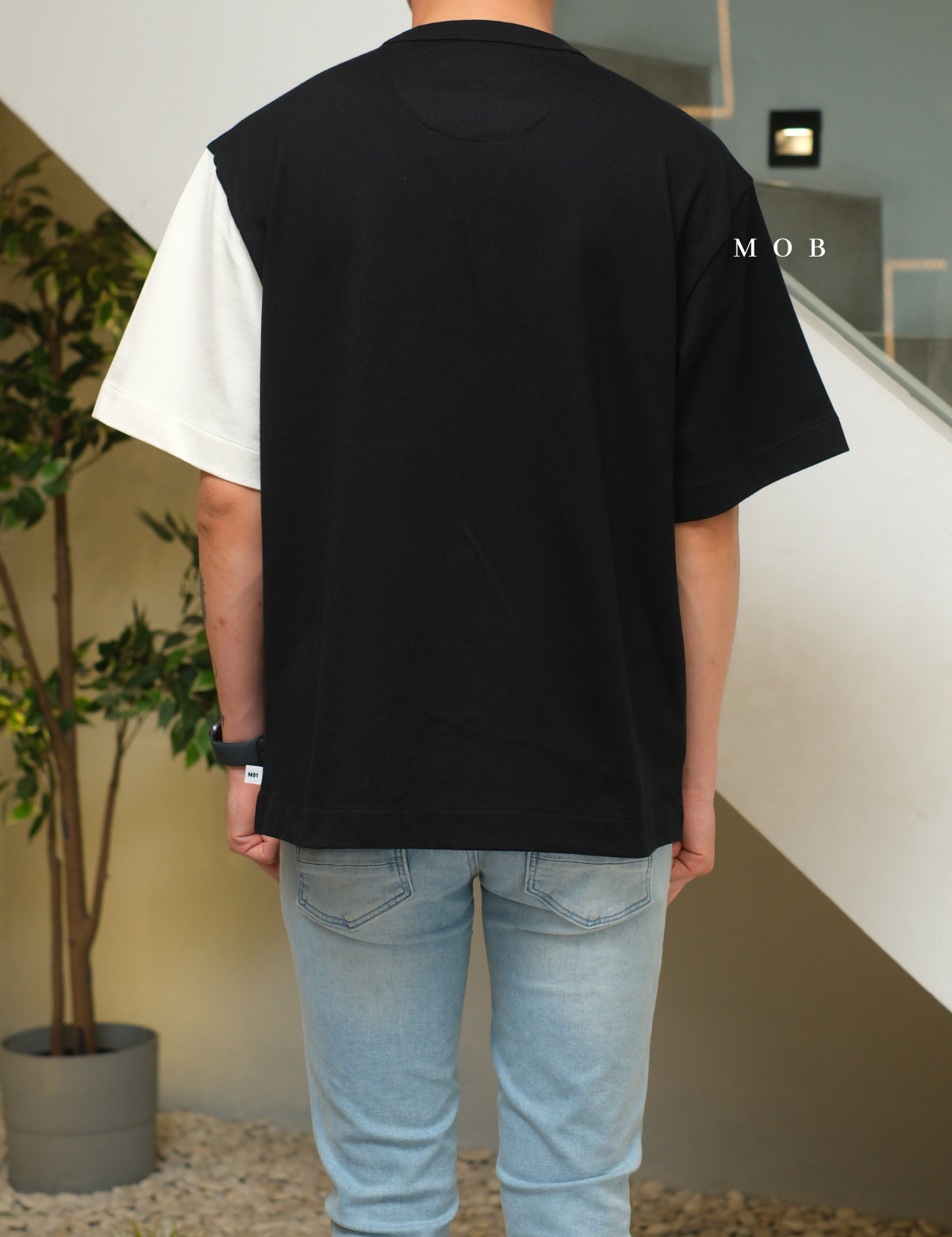 MODSST01010 Relaxed Colorblock MO1 SS Tee Black