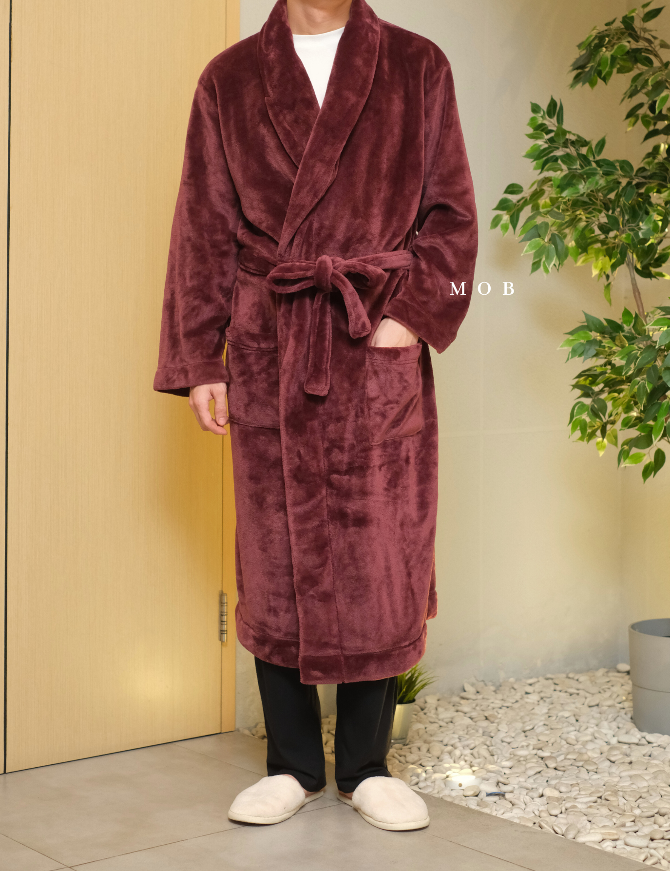 GFSLW01001 Fluffy Plush Robe Burgundy 