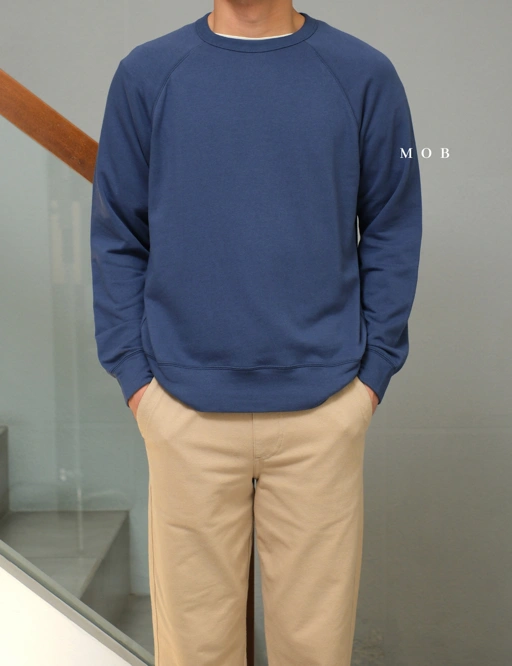 Image of UNQSW02001 Basic Sweatshirt Pacific Blue