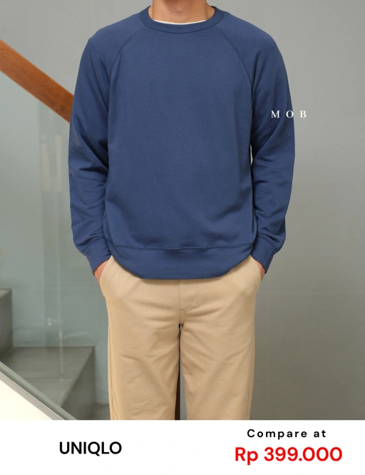 Image of [BEST DEALS!] UNQSW02001 Basic Sweatshirt Pacific Blue