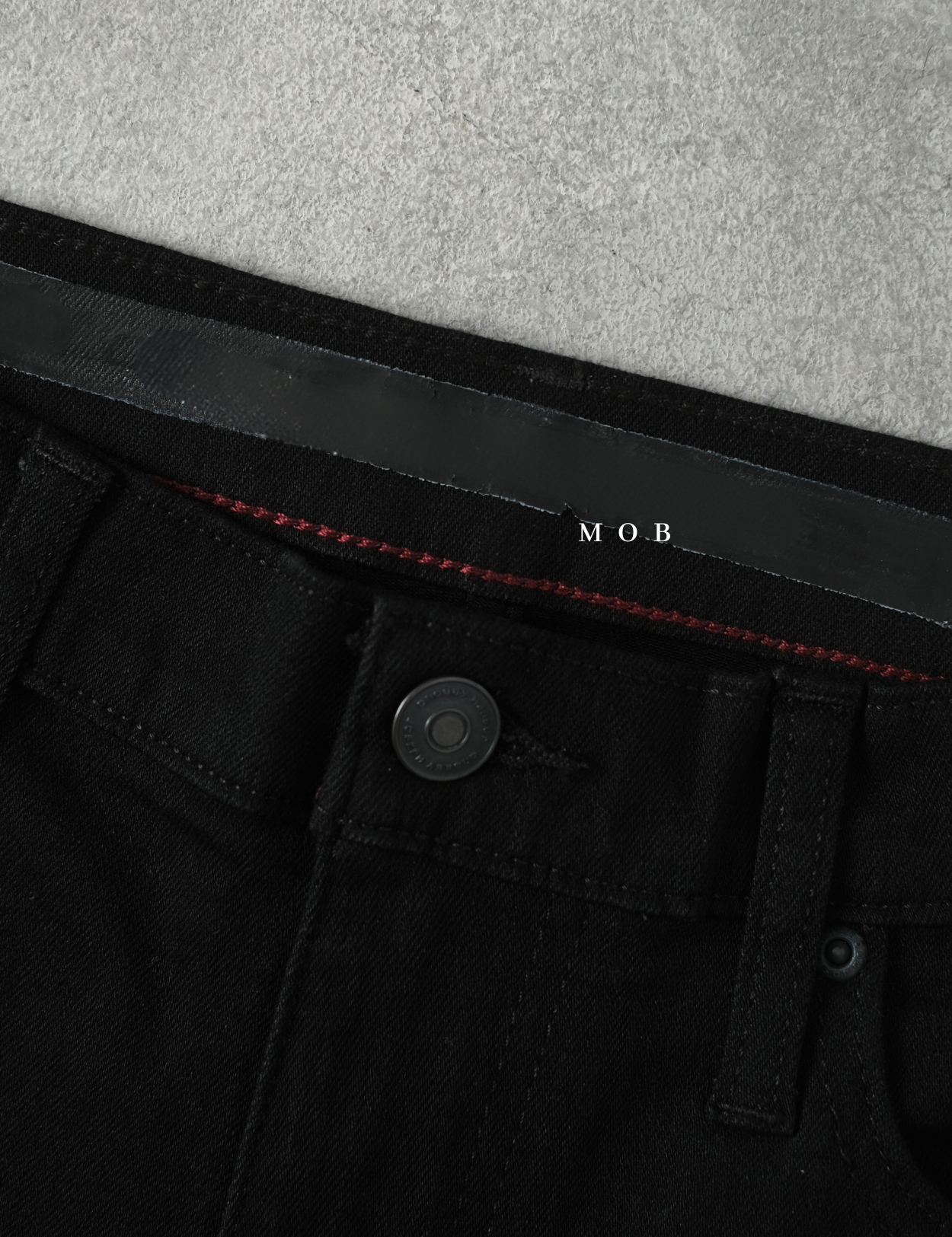JAPT02001B STRAIGHT Luxe Jeans Black