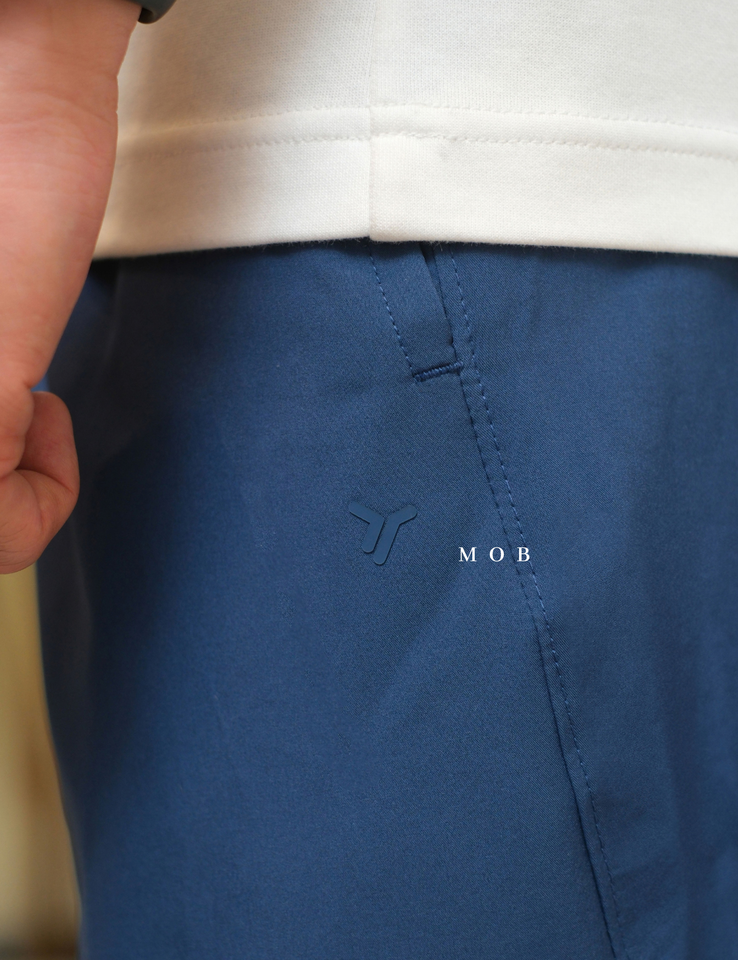 ONV02ASR001-009 Essential Woven Workout 7" Shorts Pacific Blue