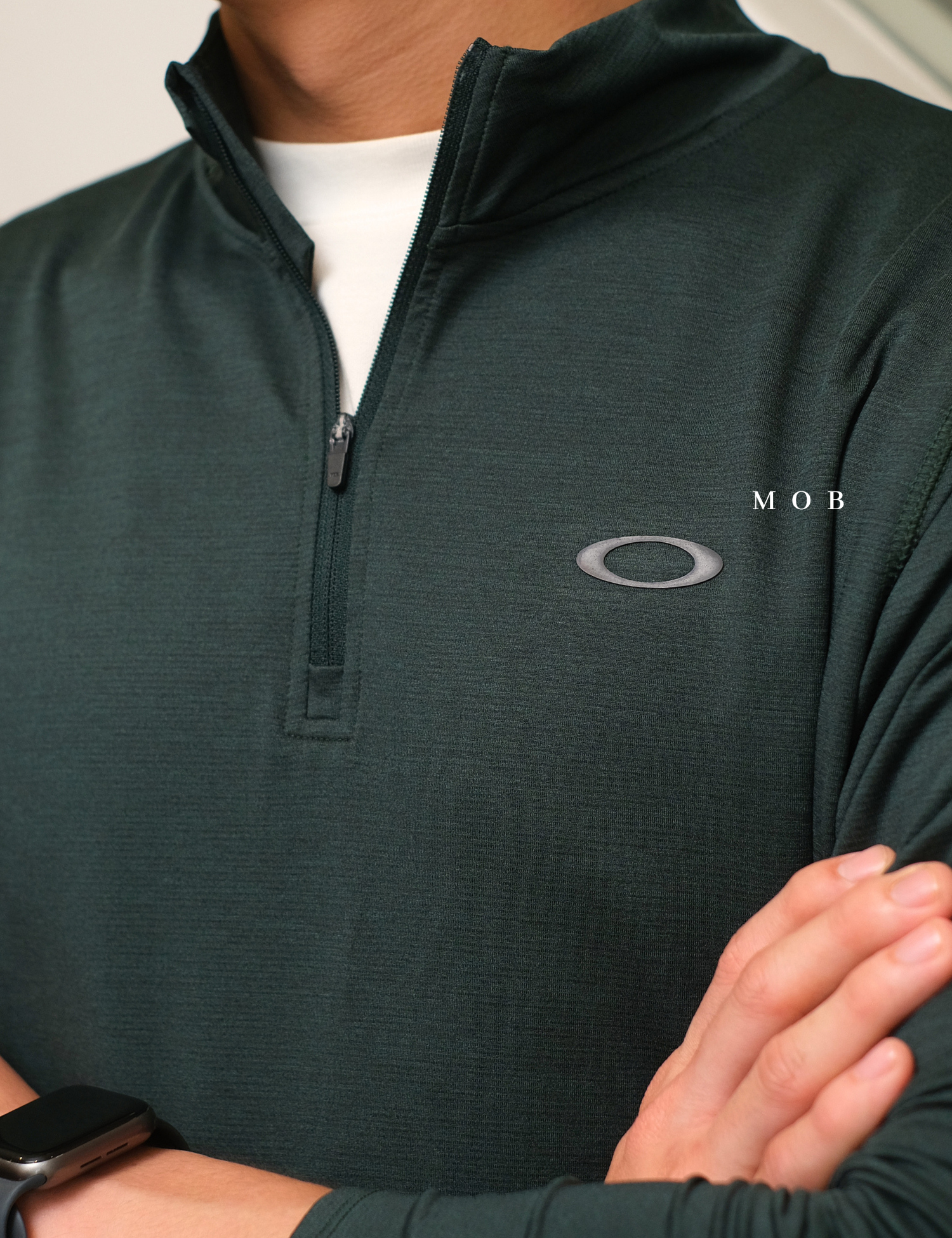 OAKJ04004 Oakley Gravity Range 1/4 Zipper Dark Green