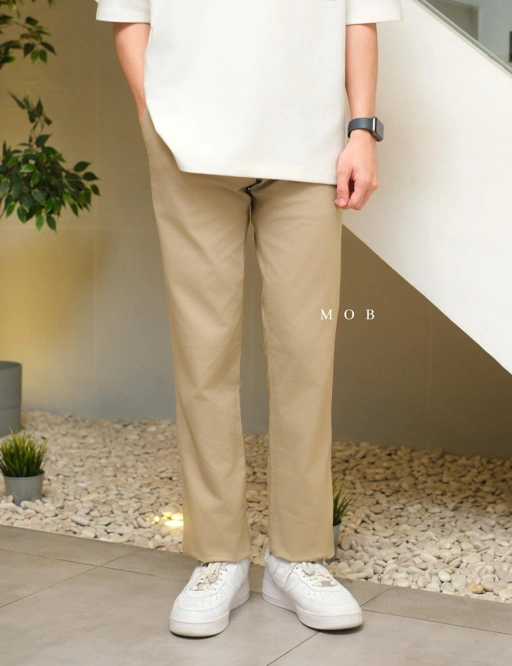 Image of ONPT4202 Ultimate STRAIGHT Chinos British Khaki