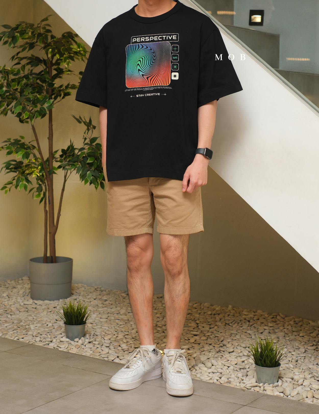 MODSST01011 Relaxed Perspective Graphic SS Tee Black