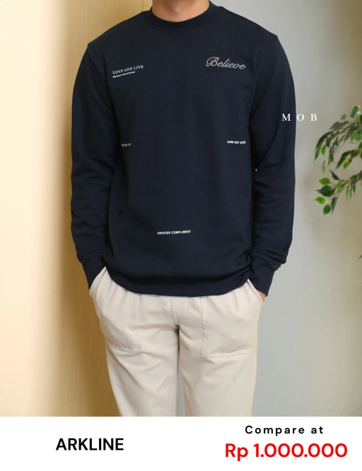 Image of ARK01SWO015 Believe Sweatshirt Midnight Navy