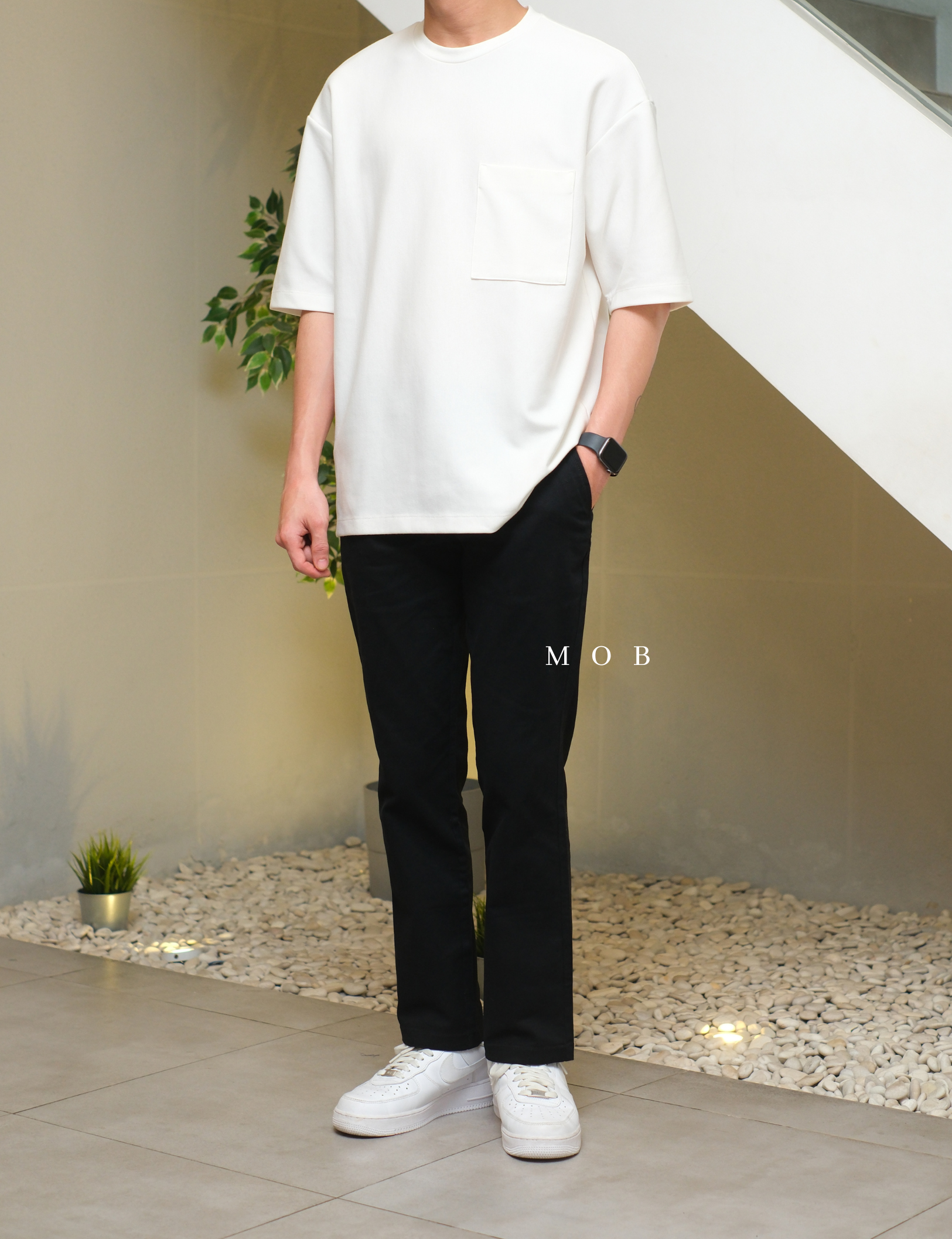 ONPT4203 Ultimate STRAIGHT Chinos Black (32 ONLY)