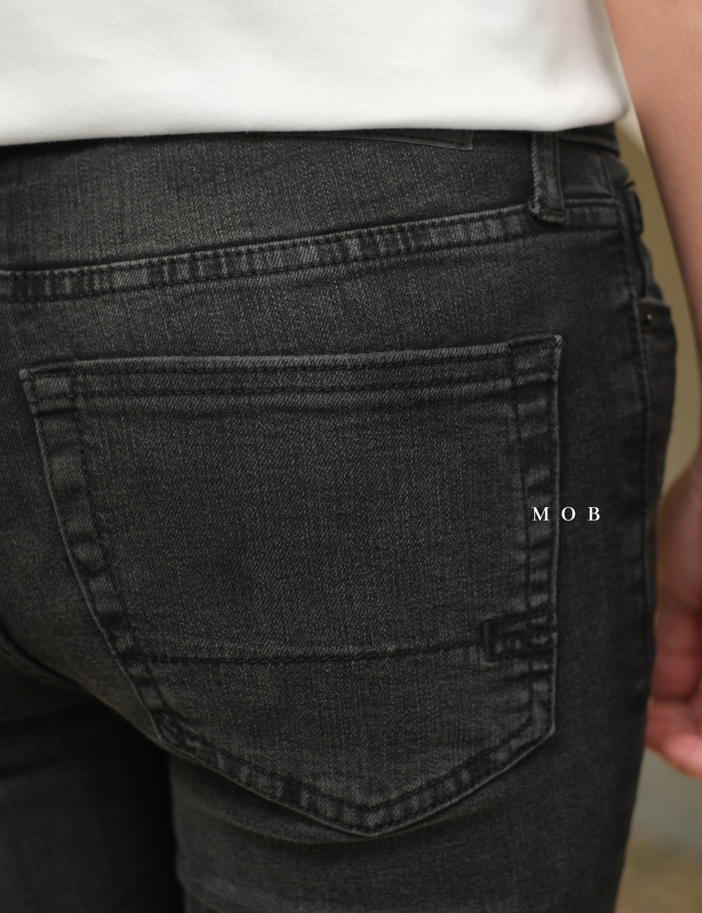 ARPT1301 Super Skinny Premium Ripped Jeans Black Wash