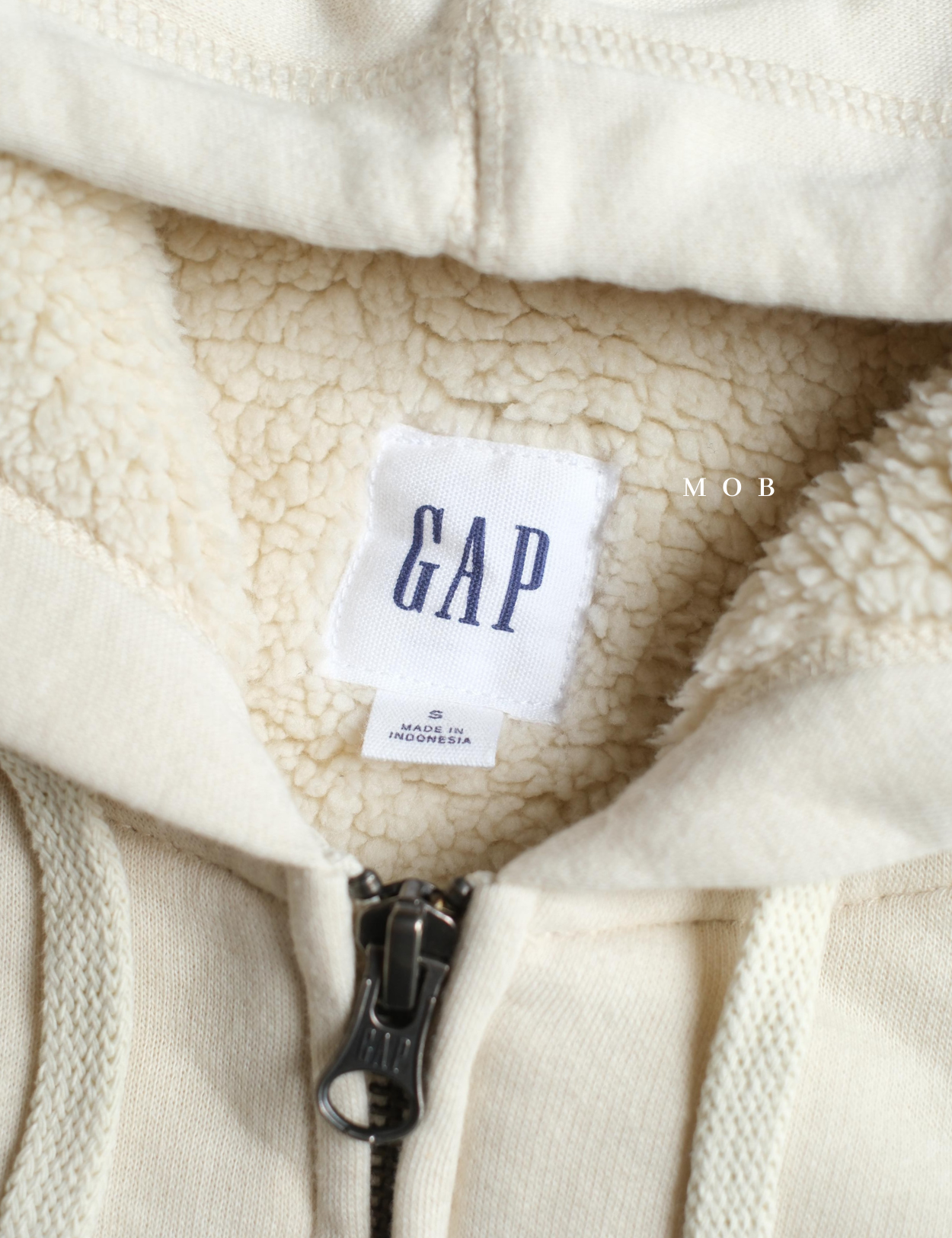 GPFZ03004 Relaxed Logo Sherpa Full Zip Hoodie Beige