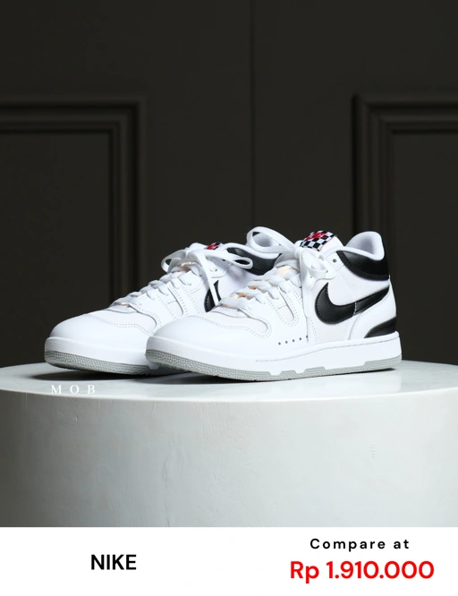 Image of NKSSH02002B Mac Attack Shoes White Black