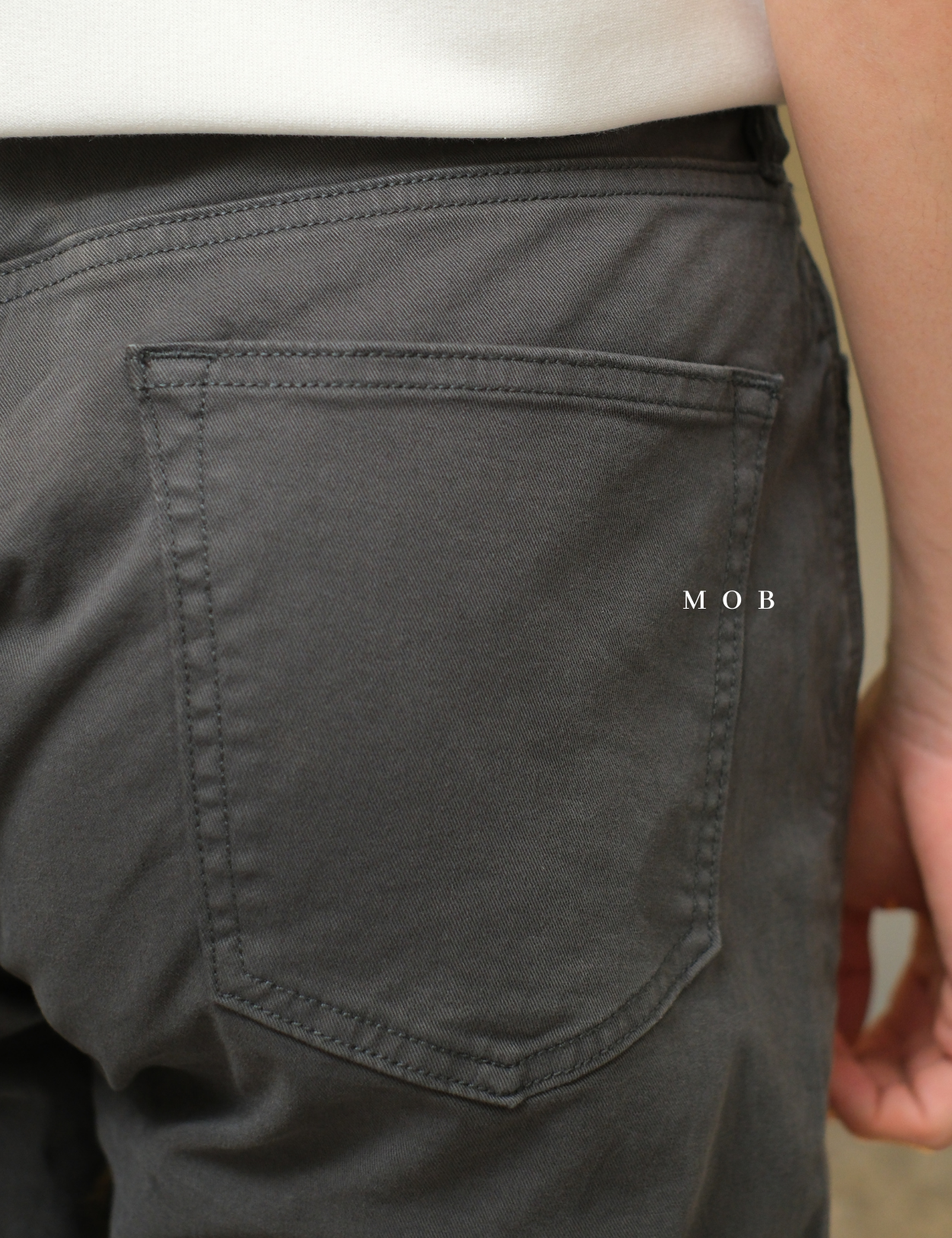 F&TPT04001 365 Straight Fit Pants Asphalt Grey