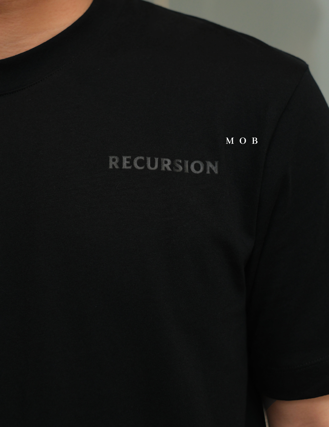 ARK01SST055 Recursion T-shirt Obsidian Black