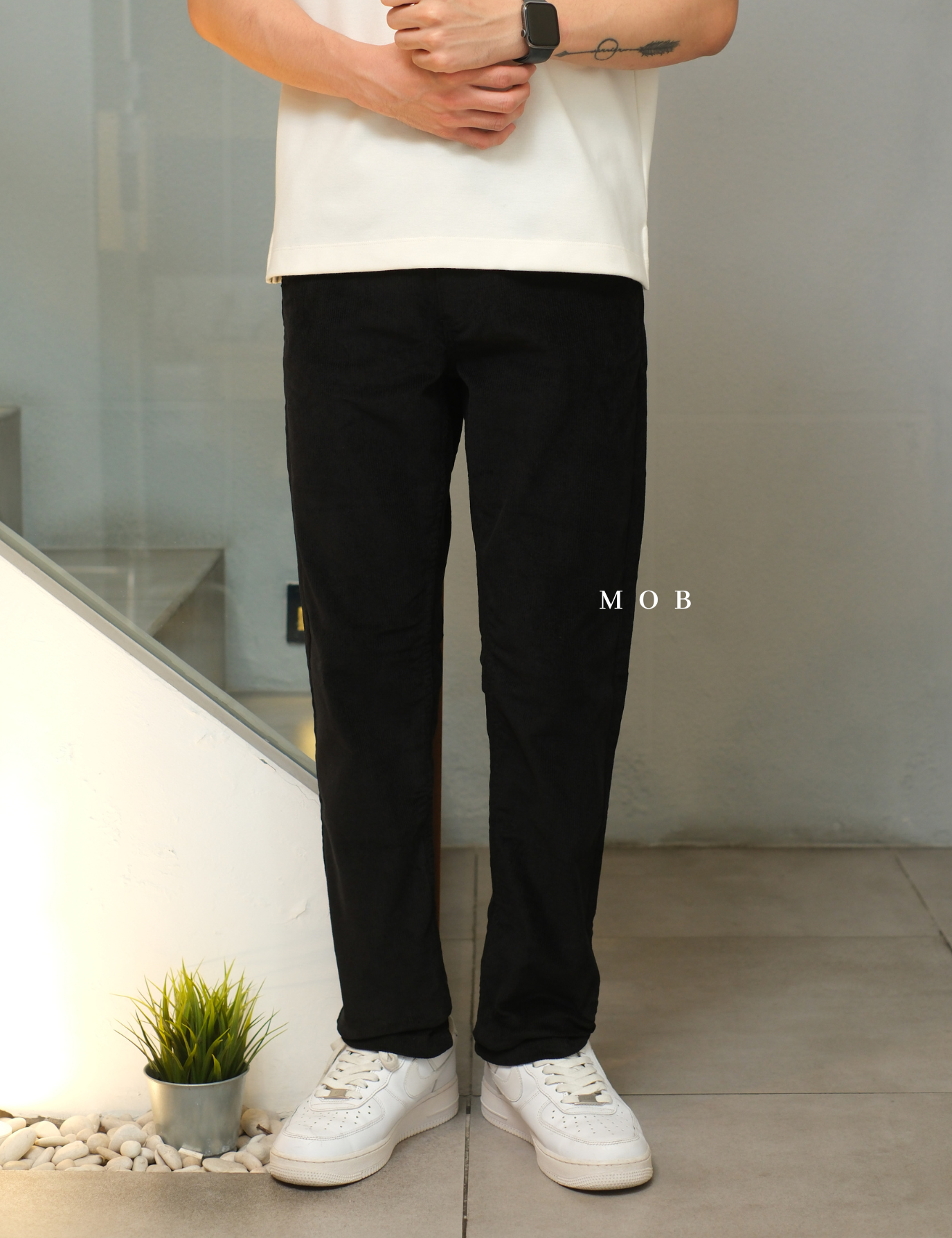 HMPT12001A Slim Corduroy Pants Black