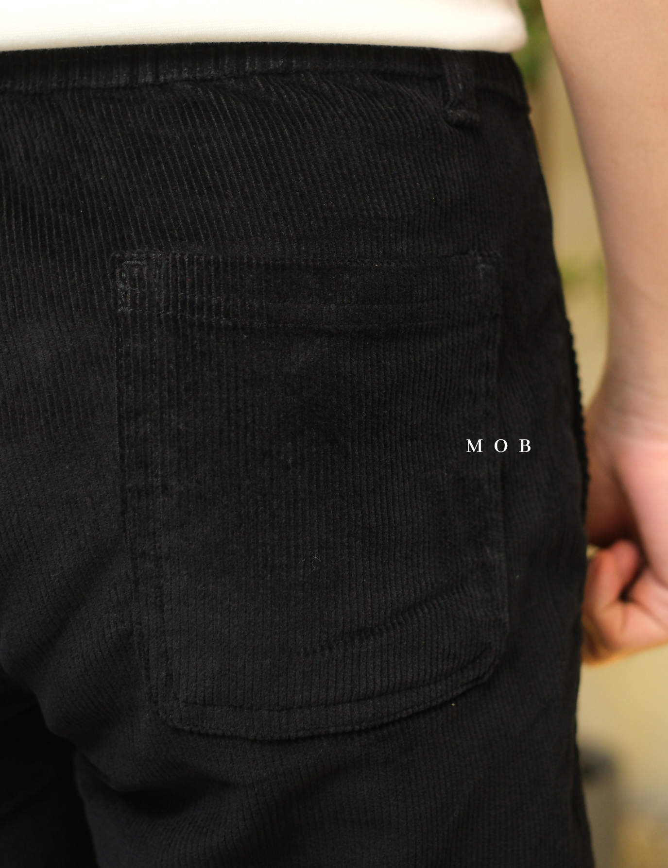 HMPT12001A Slim Corduroy Pants Black