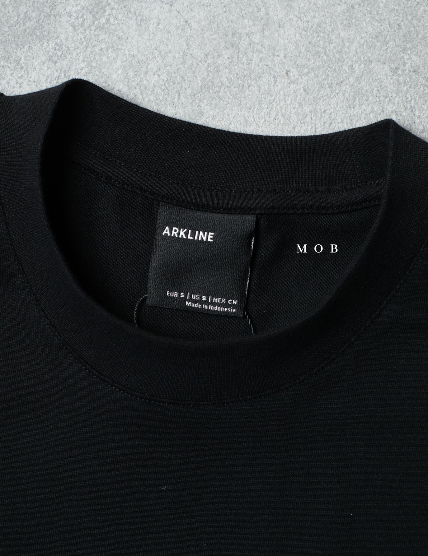 ARK01SST055 Recursion T-shirt Obsidian Black